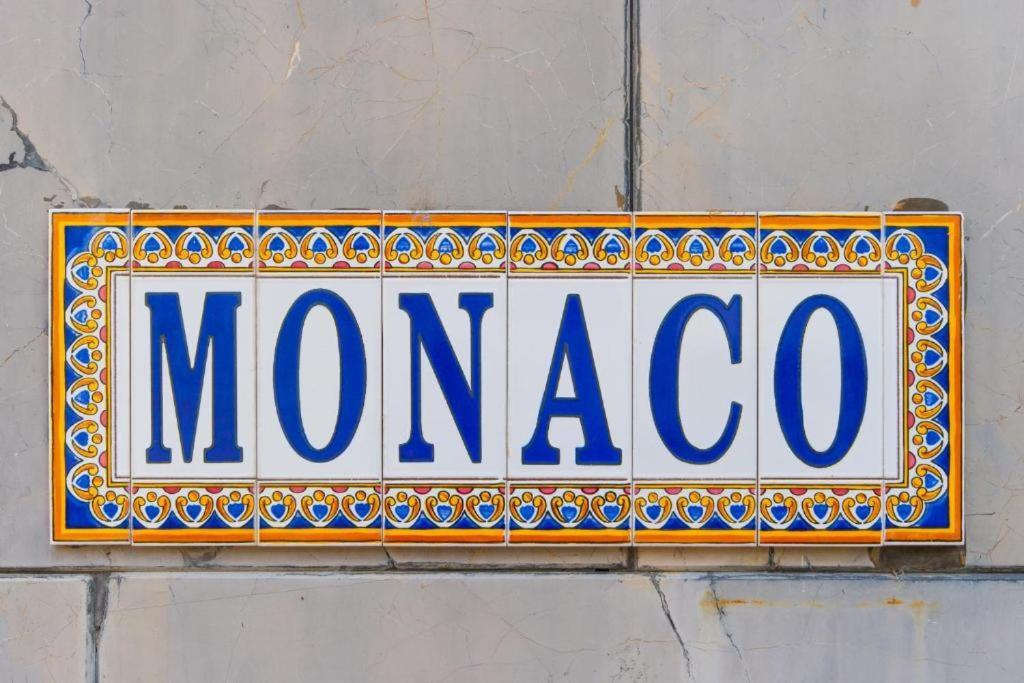 Hostel Monaco Funchal  Esterno foto