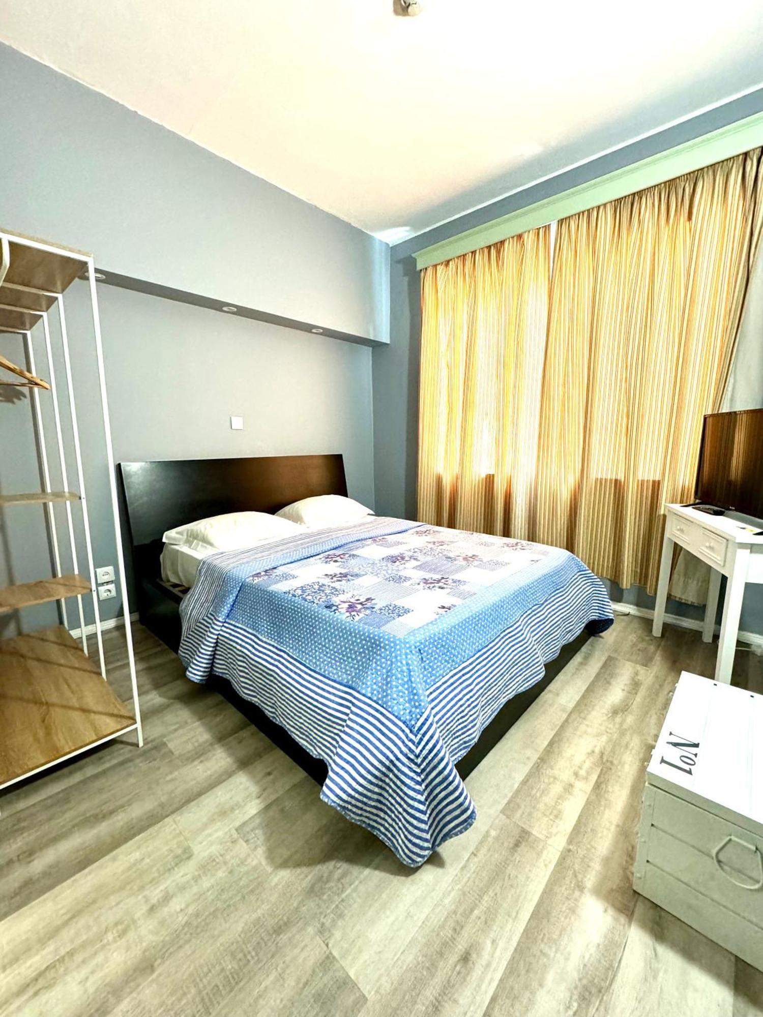 Hostel Monaco Funchal  Esterno foto
