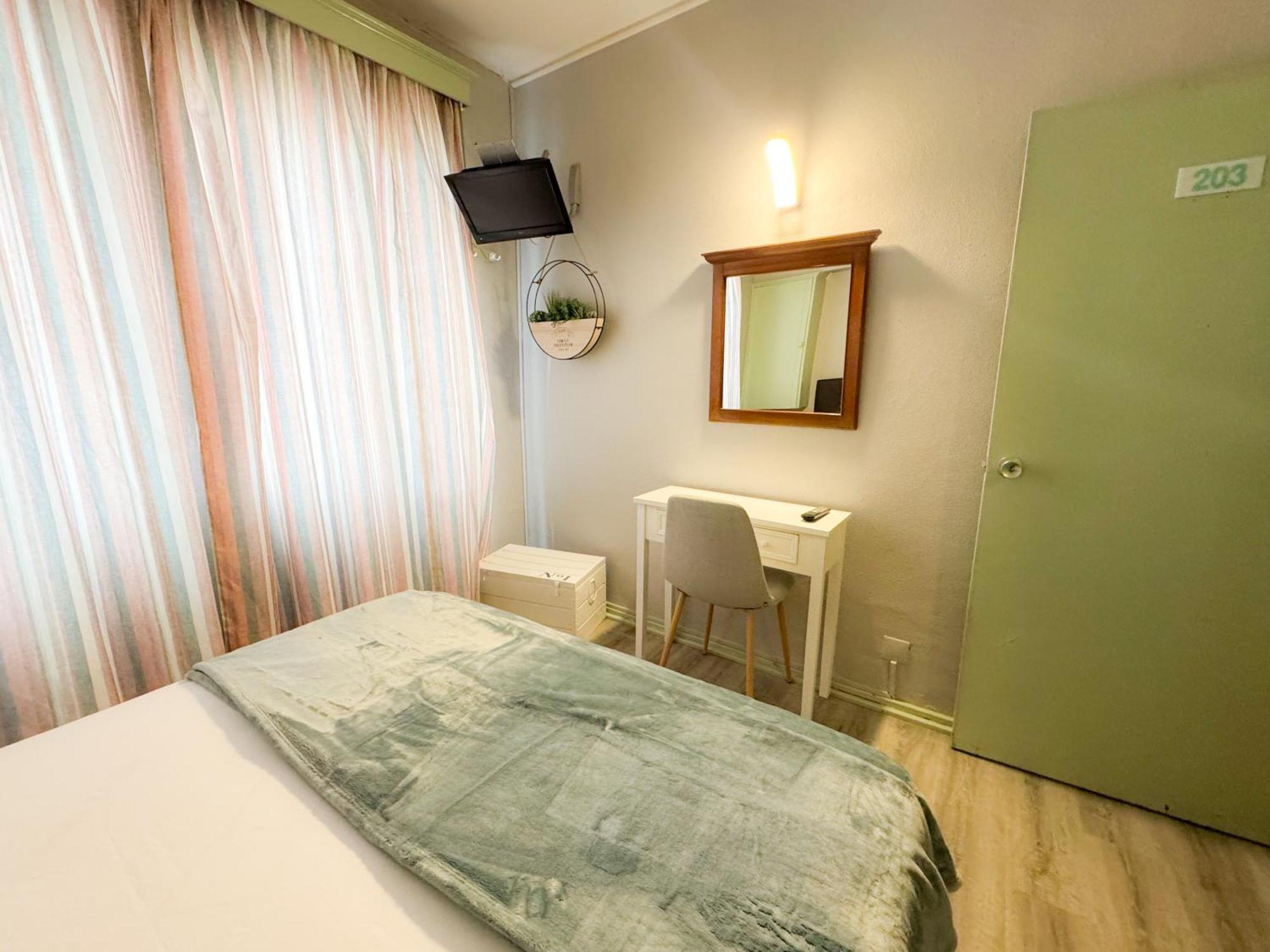 Hostel Monaco Funchal  Esterno foto