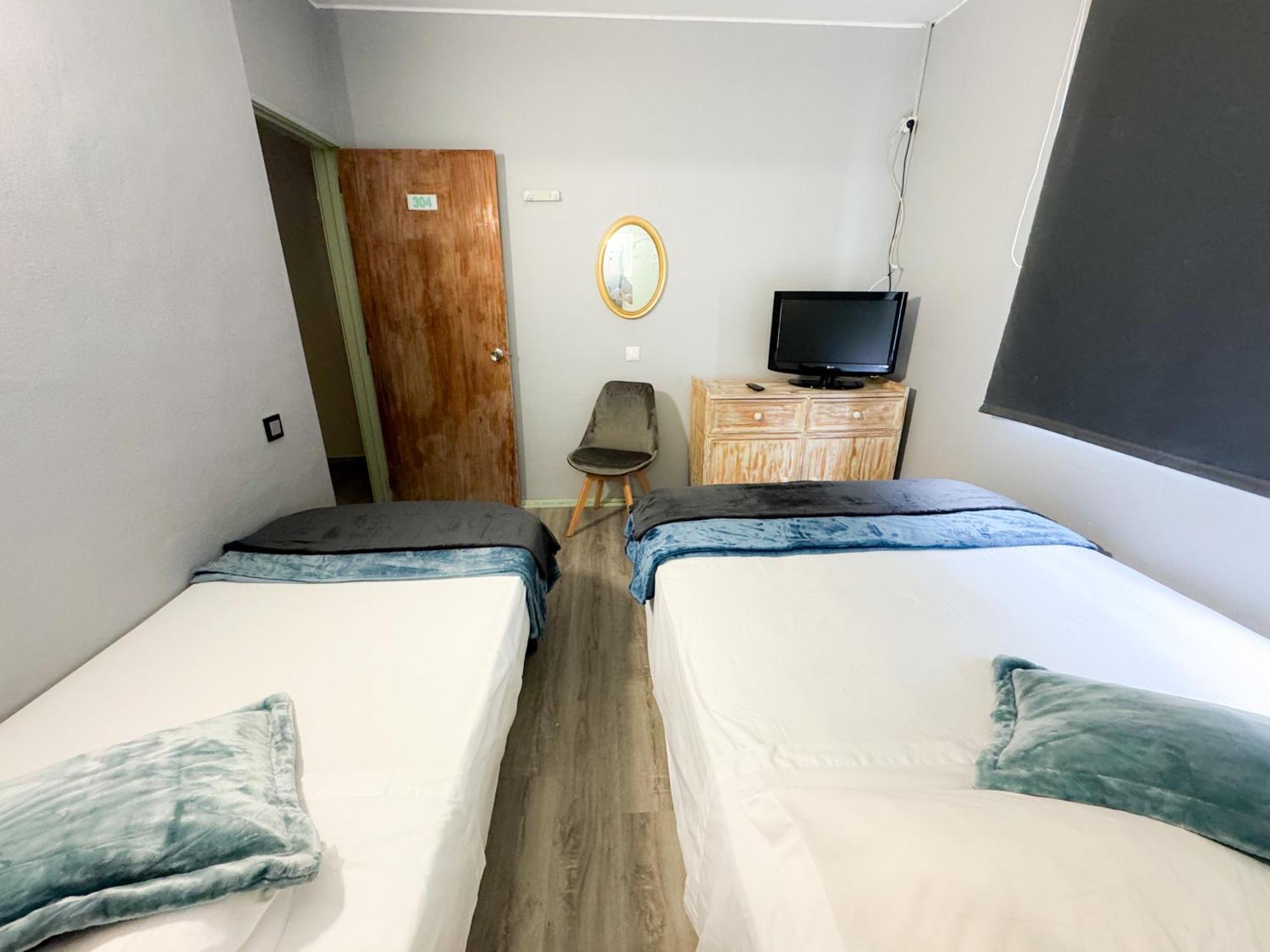 Hostel Monaco Funchal  Esterno foto