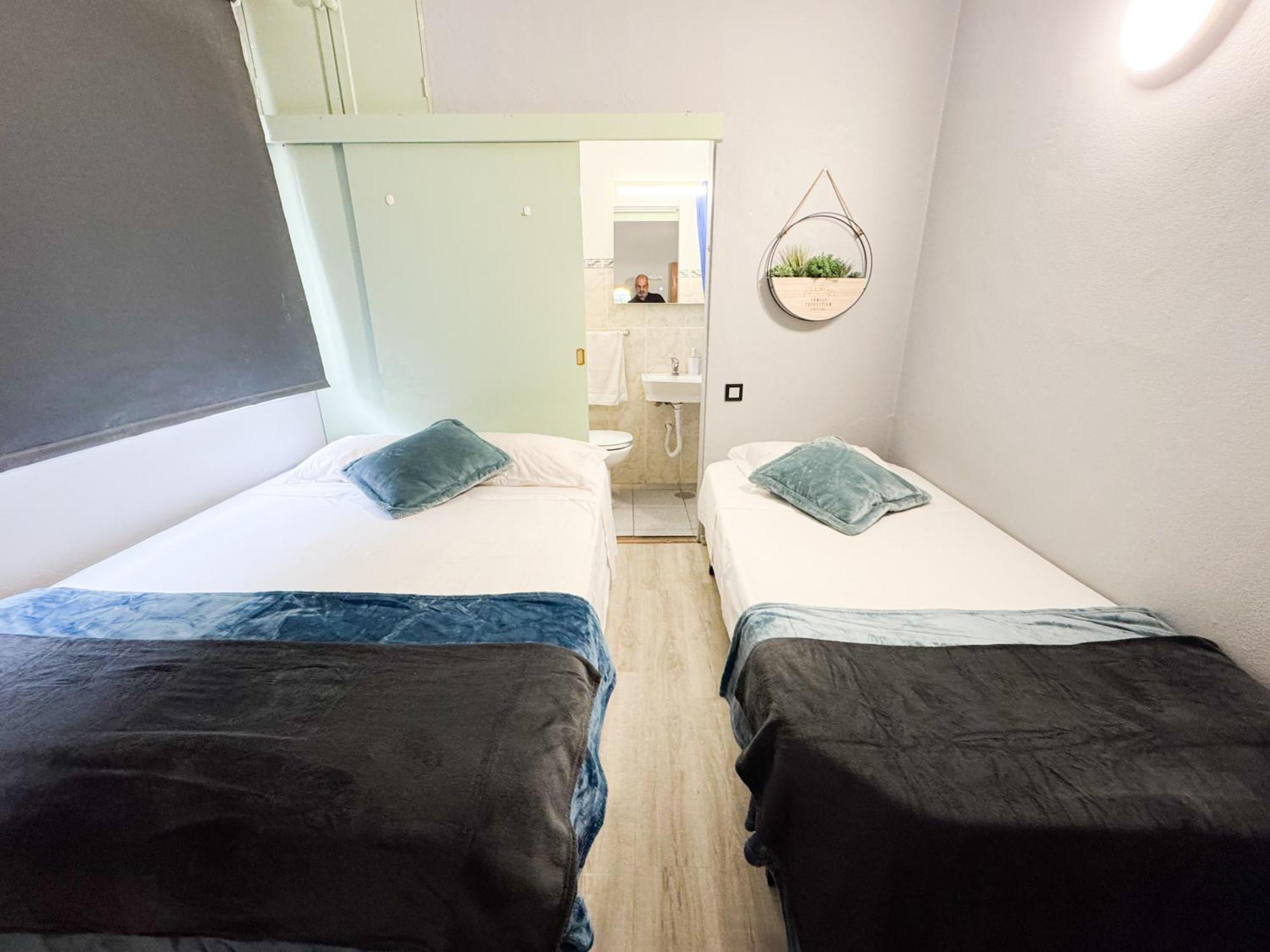 Hostel Monaco Funchal  Esterno foto